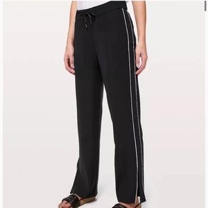 Lululemon On the Right Track Pant
